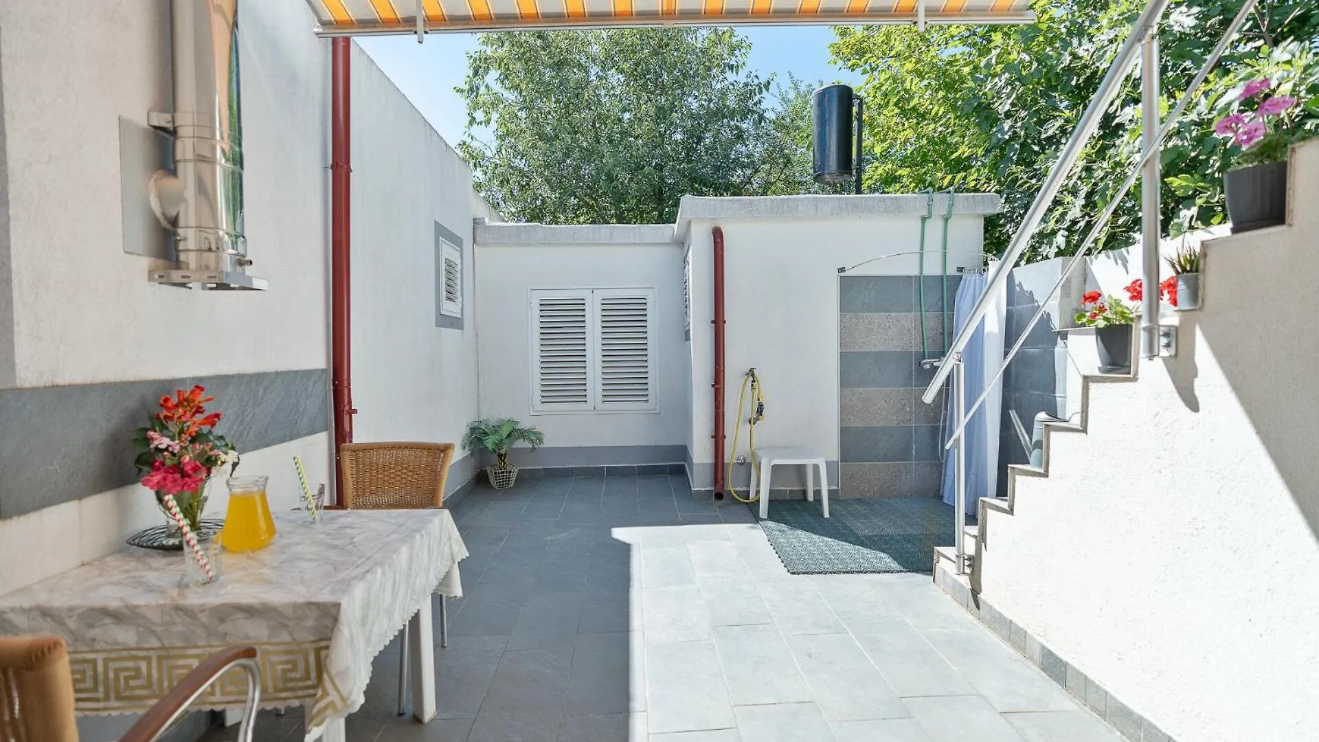 Apartment Tom Starigrad Paklenica Croatie